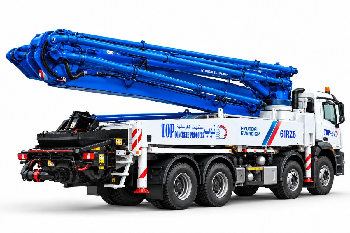 Hyundai Everdigm Blue Boom Pump Truck-200kb